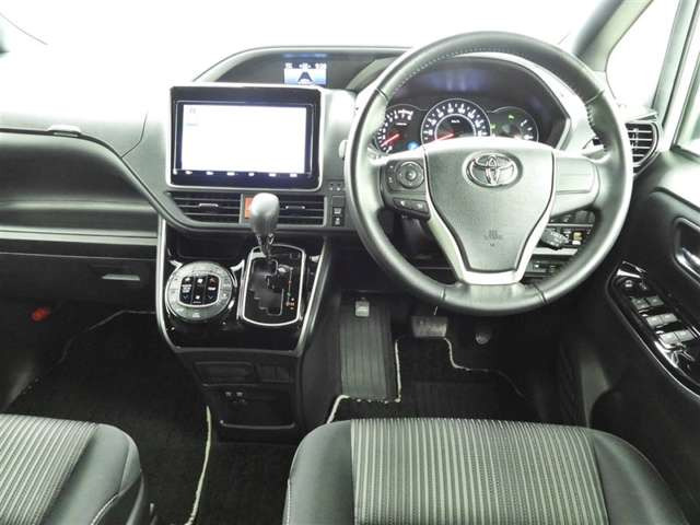 ヴォクシー2.0 ZS 煌II