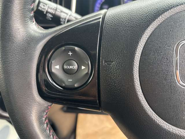 �X�e�A�����O�X�C�b�`