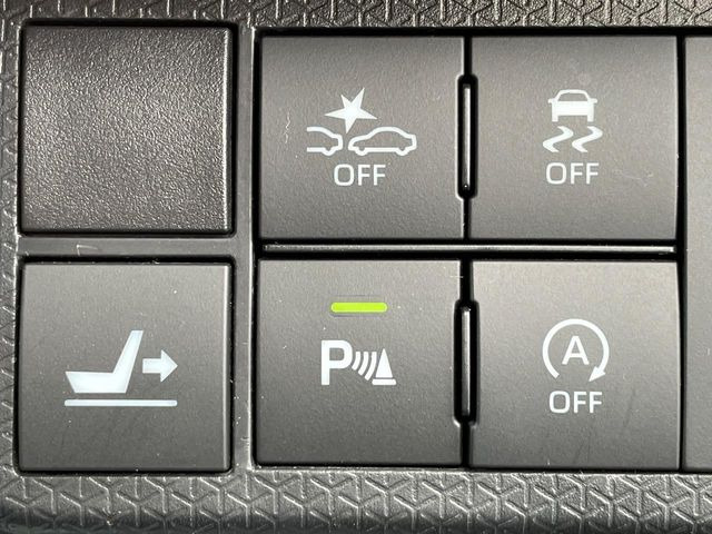 �y�X�}�[�g�A�V�X�g�z���s���ɑO���̎ԗ�����F�����A�Փ˂������Ȏ��͌x��ƃu���[�L�ŏՓˉ���Ɣ�Q�y�����A�V�X�g�B�����S�Ƀh���C�u�����y���݂��������܂��B