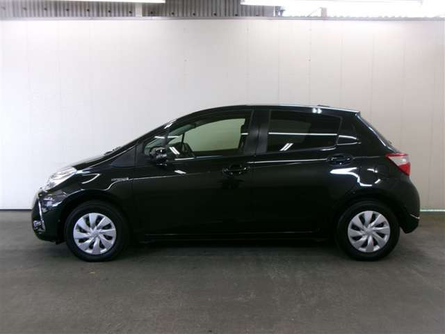 ヴィッツ1.5 ハイブリッド F