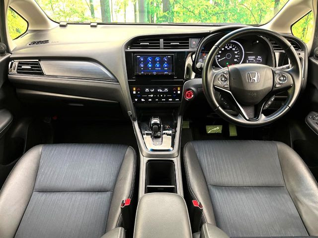 シャトル1.5 ハイブリッド Z ホンダセンシング