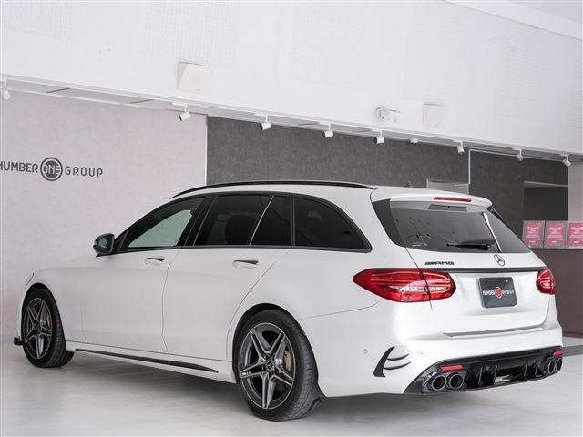 �{�f�B�J���[:�_�C�������h�z���C�g(�L���J���[)