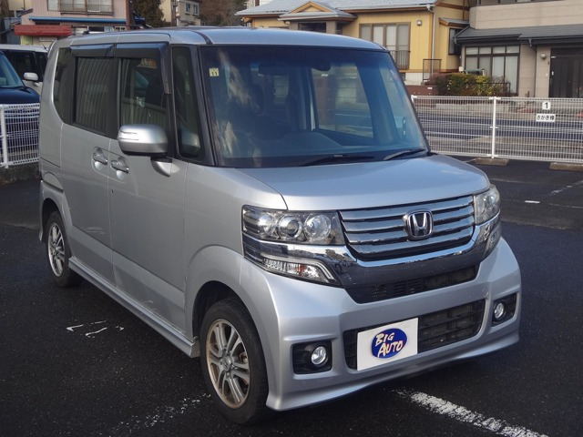 N-BOXカスタムG SSパッケージ 4WD