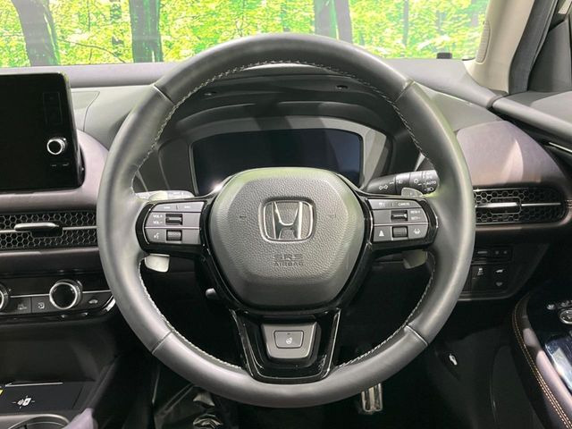 �y�����v�����X�e�A�����O�z�㎿�Ȋv���g�p���邱�ƂŁA��ɂ����������݂ƂĂ��^�]���₷���n���h���ł���