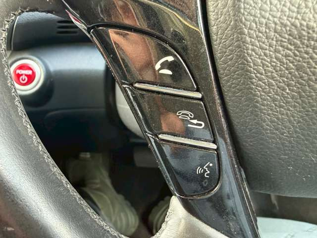 �C�ɂȂ邨�Ԃ�����܂�����E�̓d�b�ԍ����璼�ڂ��X�ɂ��₢���킹���������B�x�����@����ԗ����A��Ԃ܂łȂ�ł������������Ē����܂��B�X�^�b�t�ꓯ���A�����҂����Ă���܂��B