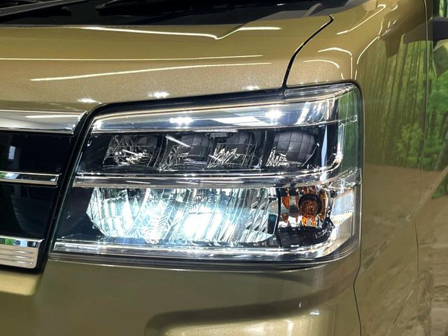 �yLED�w�b�h���C�g�z���V����ԑ��s�����ǍD�Ȏ��E���m�ۂ����S���ĉ^�]�ł��鍂�P�xLED�w�b�h���C�g�𑕔�!�_�����x�������A����d�͂��}�����Ă��܂��B