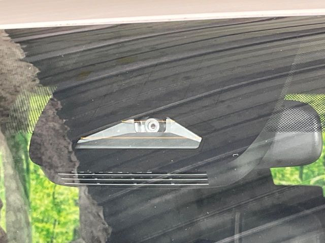 ノア1.8 ハイブリッド S-Z