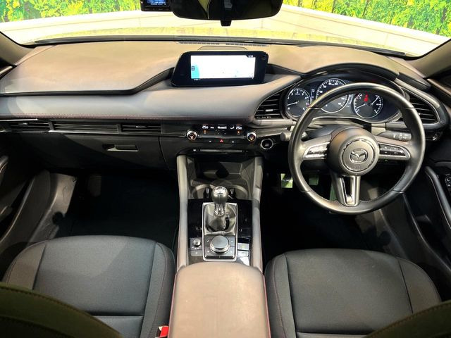 MAZDA3ファストバック1.5 15S ブラックトーンエディション