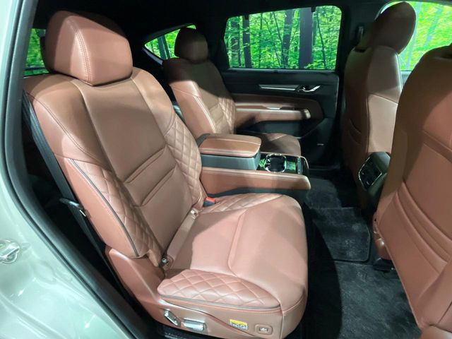 �y�u���E�����U�[�V�[�g�z�f�U�C�����������A�������̂��钃�v�V�[�g�B��ɑ̂ɐG��镔��������A����S�n�̗ǂ��ɂ͂�����肽���ł��ˁ􉘂�̕t����򉻂�}����������R�[�e�B���O�{�H�����X�X���ł����