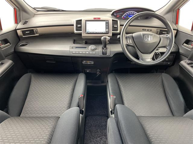 フリードスパイク1.5 G エアロ 4WD