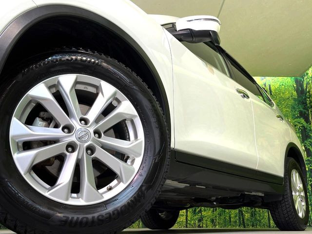 �y����18�C���`�A���~�z�C�[���z�O�ςɃ}�b�`���������A���~�z�C�[���𑕒����Ă���܂��B�e��ЊO�A���~�z�C�[����A�X�^�b�h���X�^�C�����戵�����Ă���܂��B���񂲑��k����������