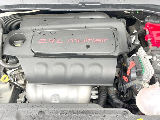 �����X�ł́A�e���[�J�[�̐�p�f�f�e�X�^�[�𓱓��B���Ǝ��i�����e�N�j�J���X�^�b�t���풓���Ă���܂��̂ŁA������̍ۂɂ����S���Ă����p���������܂��B