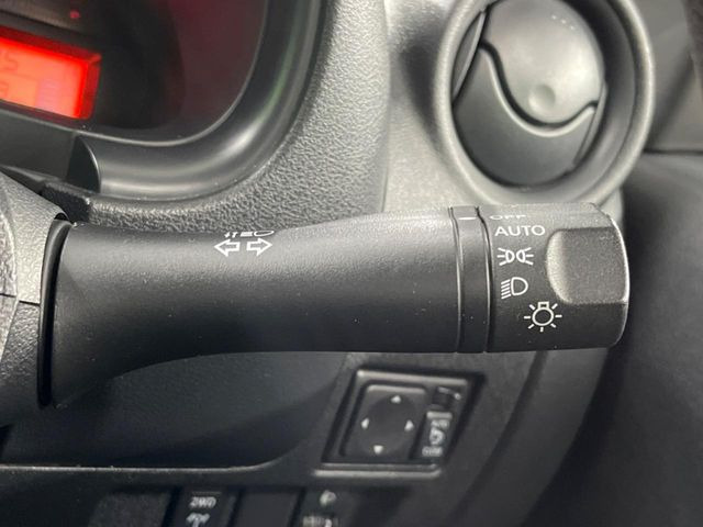 �y�I�[�g���C�g�z����̖��邳�ɉ����Ď����Ńw�b�h���C�g�̓_���E�������ł���@�\�ł�!���C�g�̕t���Y��E�����Y��Ȃǂ������Ȃ�A�J�̓���[���̑��s�����S!�g���l���ʉߎ����֗��ł��ˁ�