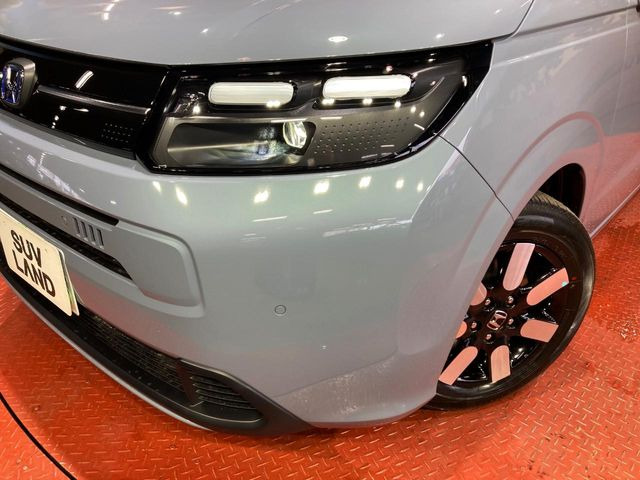 �yLED�w�b�h���C�g�z���V����ԑ��s�����ǍD�Ȏ��E���m�ۂ����S���ĉ^�]�ł��鍂�P�xLED�w�b�h���C�g�𑕔�!�_�����x�������A����d�͂��}�����Ă��܂��B