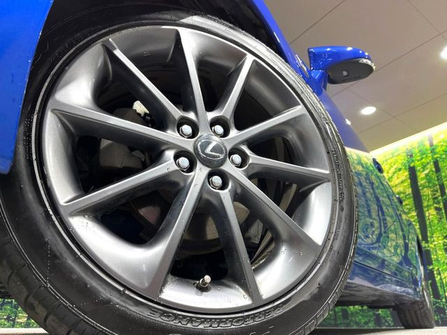 �y�����A���~�z�C�[���z�O�ςɃ}�b�`���������A���~�z�C�[���𑕒����Ă���܂��B�e��ЊO�A���~�z�C�[����A�X�^�b�h���X�^�C�����戵�����Ă���܂��B���񂲑��k����������