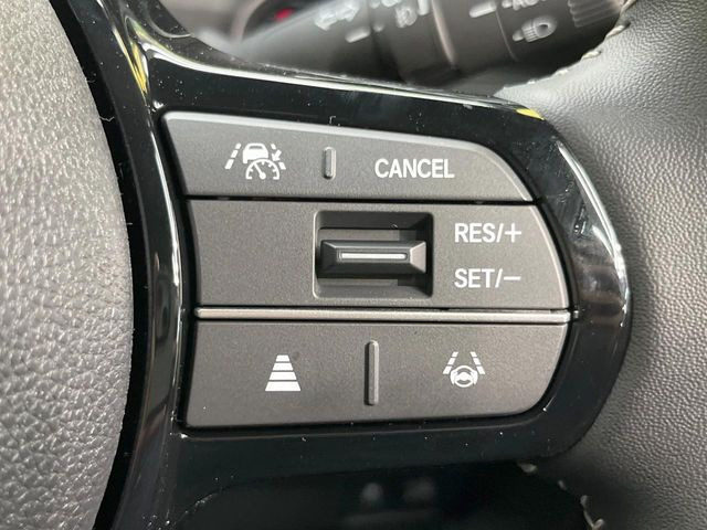 �y�A�_�v�e�B�u�N���[�Y�R���g���[���z�������H�ł̒��������s���y��!!�����ő��x��ۂN���[�Y�R���g���[�����A�Փˌy���V�X�e���ƘA�g���A�O���̎ԗ������m���ĎԊԂ�ۂ悤�ɑ��x���߂��Ă���܂�!!