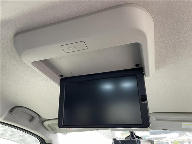 セレナ1.2 e-POWER ハイウェイスターV