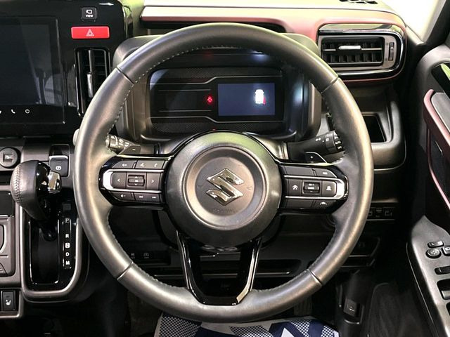 �y�����v�����X�e�A�����O�z�㎿�Ȋv���g�p���邱�ƂŁA��ɂ����������݂ƂĂ��^�]���₷���n���h���ł���