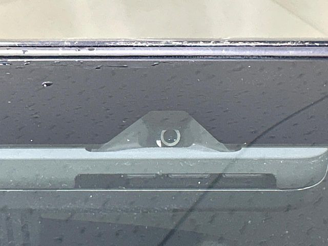 �y�g���^�Z�[�t�e�B�Z���X�z���s���ɑO���̎ԗ�����F�����A�Փ˂������Ȏ��͌x��ƃu���[�L�ŏՓˉ���Ɣ�Q�y�����A�V�X�g�B�����S�Ƀh���C�u�����y���݂��������܂��B