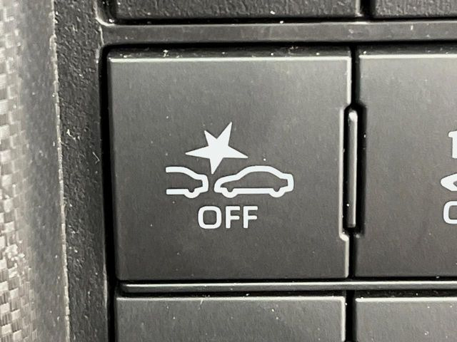 �y�v���N���b�V���Z�[�t�e�B�z�O���̎ԗ��������m���A�Փ˂������Ȏ��͌x��Œ��ӂ𑣂��A�u���[�L�𓥂ޗ͂��T�|�[�g�B�u���[�L�𓥂߂Ȃ������ꍇ�͏Փ˔�Q�y���u���[�L���쓮�A�Փˉ�����T�|�[�g���܂��B