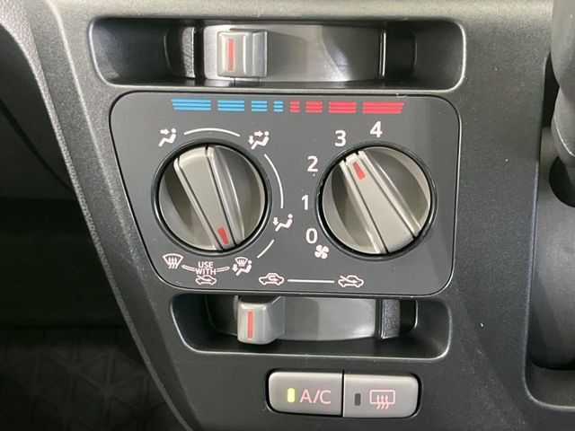 グループ総在庫台数約30,000台!全国の店舗の在庫のデリバリーも可能!その品揃えと品質に驚くこと間違いなし!【ネクステージストア】で今すぐ検索☆