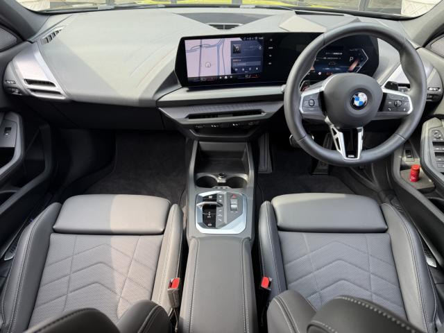 1シリーズ120d Mスポーツ