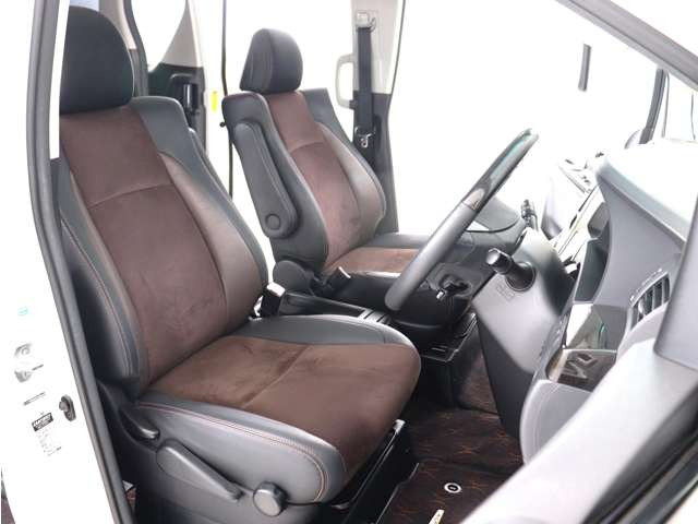 �ǉ��̂��ʐ^�⓮��ȂǁA���[����LINE�ł�����ł��܂�!�C�ɂȂ�_������΂ǂ�Ȃ��Ƃł����X�^�b�t�܂ł��\���t�������������v���ɂ��Ή������Ē����܂�!