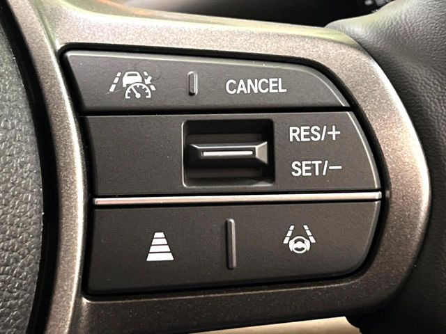 �y�A�_�v�e�B�u�N���[�Y�R���g���[���z�������H�ł̒��������s���y��!!�����ő��x��ۂN���[�Y�R���g���[�����A�Փˌy���V�X�e���ƘA�g���A�O���̎ԗ������m���ĎԊԂ�ۂ悤�ɑ��x���߂��Ă���܂�!!