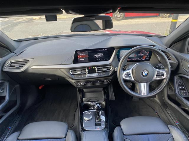 1シリーズ118d Mスポーツ