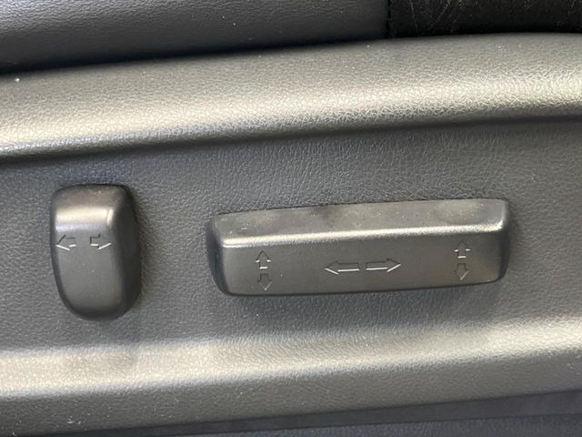 �y�p���[�V�[�g�z�X�C�b�`��ŊȒP�ɃV�[�g�̔��������\!�d��������͂�����܂���!���K�ȃV�[�g�|�W�V�����ɃZ�b�g���āA���K�ȃh���C�u�����y���݂��������B