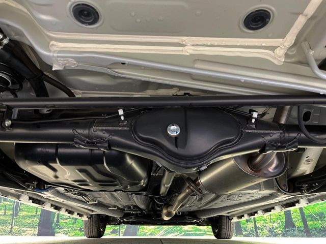 下回りがきれいなうちに、防錆加工の施工がオススメ。降雪地域はもちろん、沿岸部にお住いの方や、趣味でマリン・ウィンタースポーツをされる方にご好評いただいております。