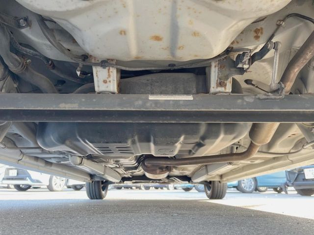 ����肪���ꂢ�Ȃ����ɁA�h�K���H�̎{�H���I�X�X���B�~��n��͂������A���ݕ��ɂ��Z���̕���A��Ń}�����E�E�B���^�[�X�|�[�c���������ɑ�ύD�]���������Ă���܂��B