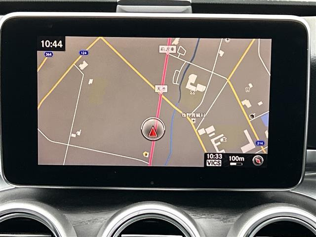 CクラスC220d ローレウス エディション