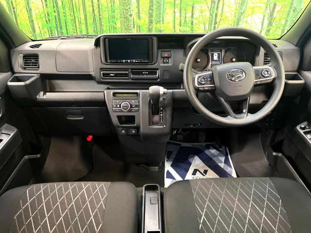 �O���[�v���݌ɐ���30,000��!!�S���̌n��X���烁�[�J�[�E�Ԏ��킸���Љ�o����̂ŁA���Ȃ��Ƀs�b�^���̂��Ԃ�������͂��ł���܂��͂��₢���킹��������