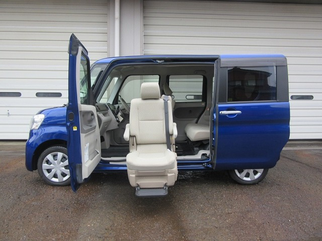 タントフレンドシップ ウェルカムシート X SAIII 4WD