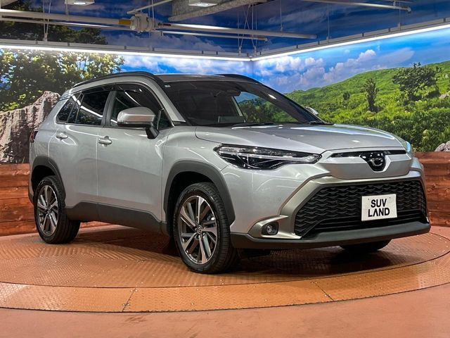 高透明度のガラス皮膜で撥水はもちろん、上質なツヤ・光沢を実現。紫外線や酸性雨から大切な愛車を保護し、色あせ・劣化を防止。「弾スプラッシュコート」、「弾プリミッサコート」からお選びいただけます。