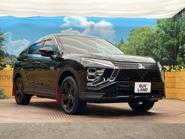 高透明度のガラス皮膜で撥水はもちろん、上質なツヤ・光沢を実現。紫外線や酸性雨から大切な愛車を保護し、色あせ・劣化を防止。「弾スプラッシュコート」、「弾プリミッサコート」からお選びいただけます。