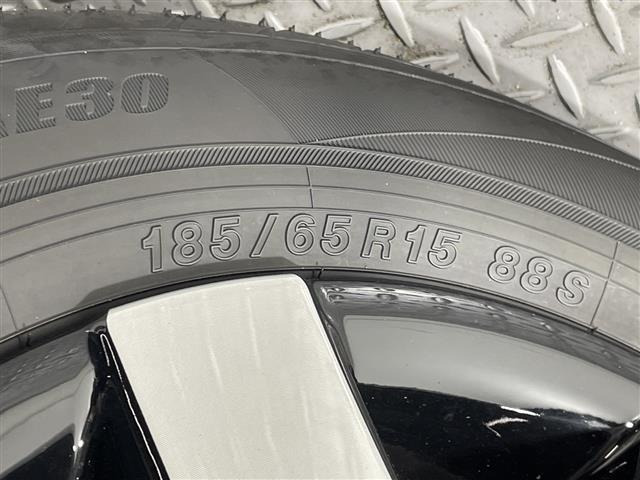 フリード1.5 e:HEV エアー EX