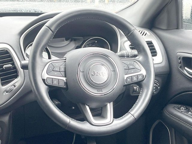 ���n���h�����̃X�������Ȃ��A���ꂢ�ȏ�Ԃ��ێ����Ă���܂��B�e�X�C�b�`���̓�����m�F�ς݂ł��B