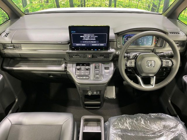 ステップワゴン2.0 e:HEV スパーダ