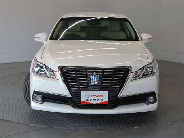 クラウンハイブリッド 2.5 ロイヤルサルーンG