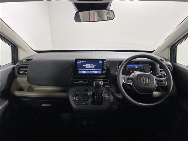 フリード1.5 e:HEV エアー EX