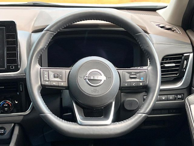 �y�����v�����X�e�A�����O�z�㎿�Ȋv���g�p���邱�ƂŁA��ɂ����������݂ƂĂ��^�]���₷���n���h���ł���