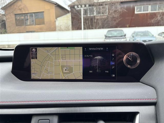 UX250h Fスポーツ