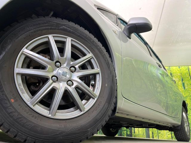 �y14�C���`�A���~�z�C�[���z�O�ςɃ}�b�`�����A���~�z�C�[���𑕒����Ă���܂��B�e��A���~�z�C�[����A�X�^�b�h���X�^�C�����戵�����Ă���܂��B���񂲑��k����������