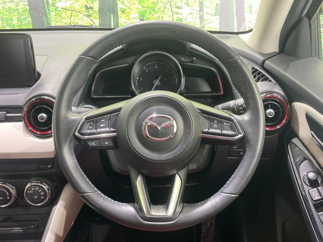 �y�����v�����X�e�A�����O�z�㎿�Ȋv���g�p���邱�ƂŁA��ɂ����������݂ƂĂ��^�]���₷���n���h���ł���