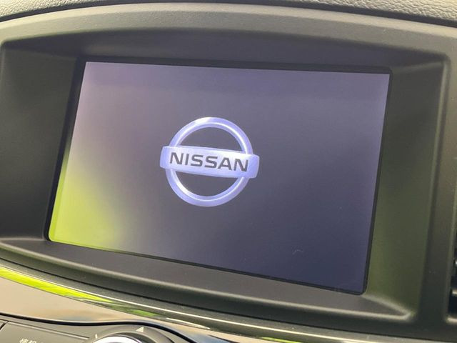 �y���[�J�[�����i�r�z�C���e���A�ɗn�����ރX�^�C���b�V���ȁu��p�݌v�v���[�J�[�i�r�𑕔��􎋔F���⑀�쐫�ȂǊ�{���\�ɂ��D��A���㎿�ȃJ�[���C�t�����y���݂��������܂��B