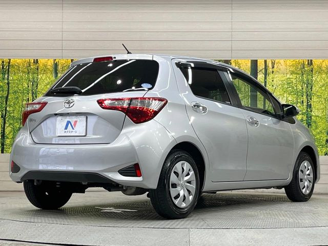 ☆全国のネクステージからお取り寄せが可能※!遠方の店舗に展示してあるクルマが気になる場合も、最寄りの店舗でご覧いただくことが可能です!是非私たちに要望をお聞かせください!※別途費用