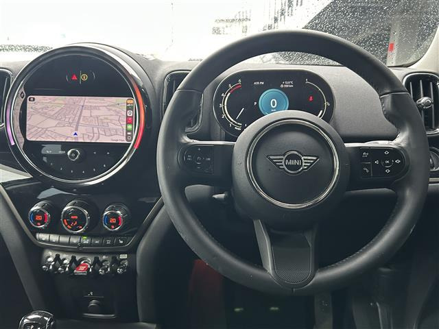 ミニクロスオーバークーパー D