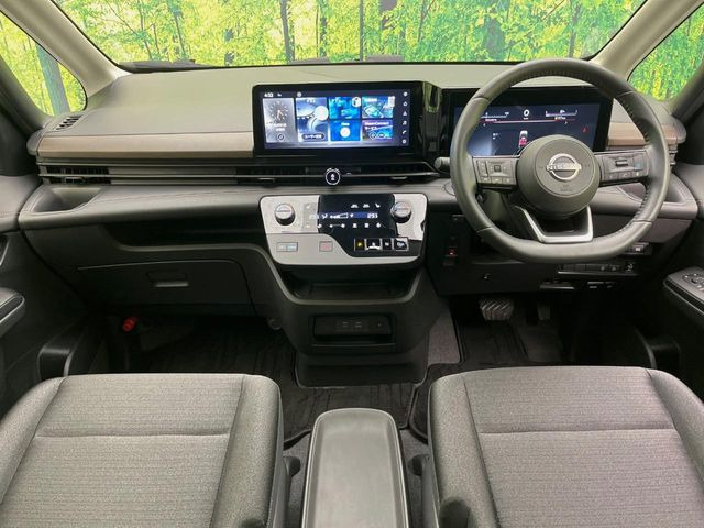 セレナ1.4 e-POWER ハイウェイスターV